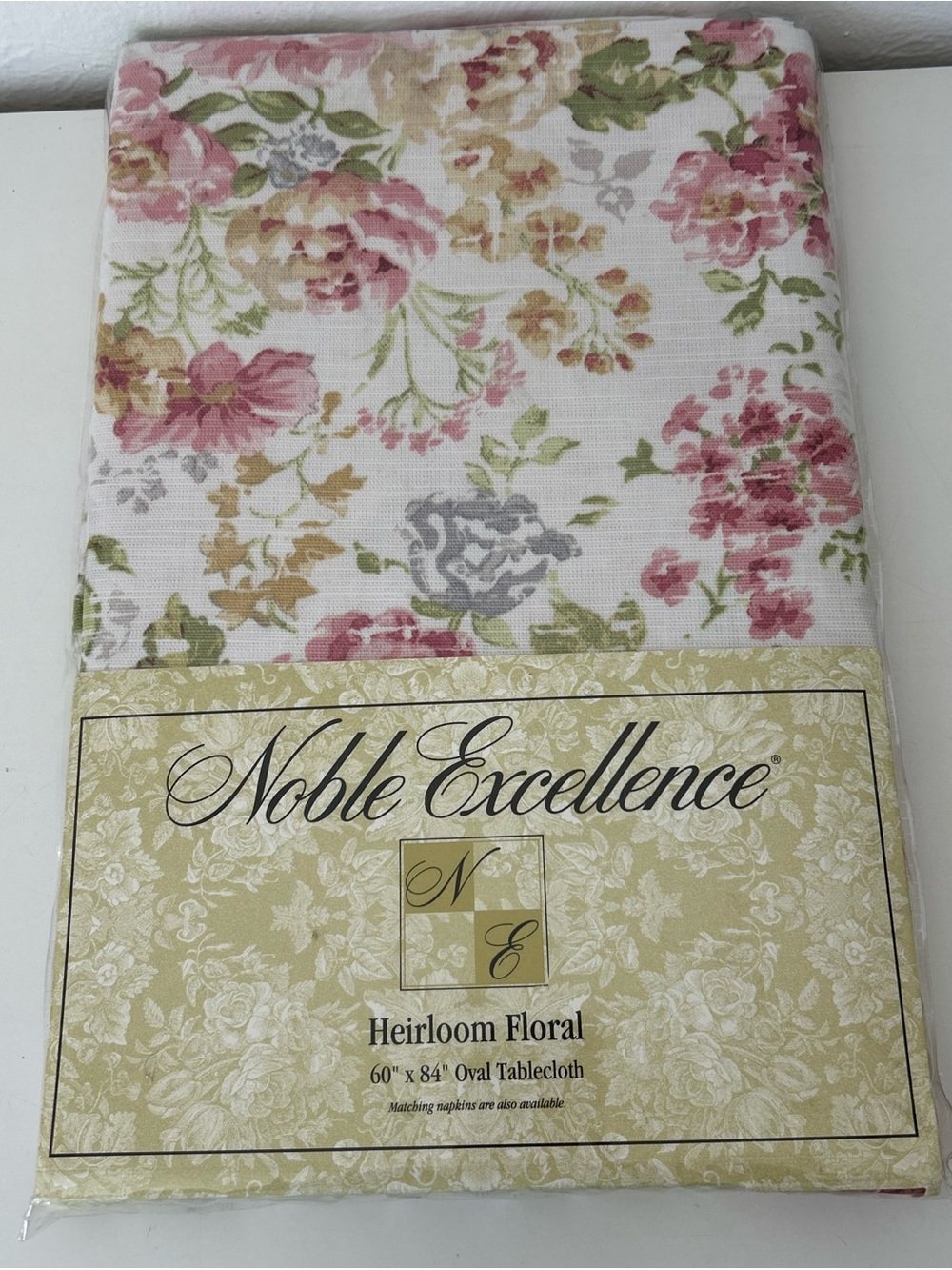 NEW- Noble Excellence 60x48” Oval Floral Table Cloth, 100% Cotton